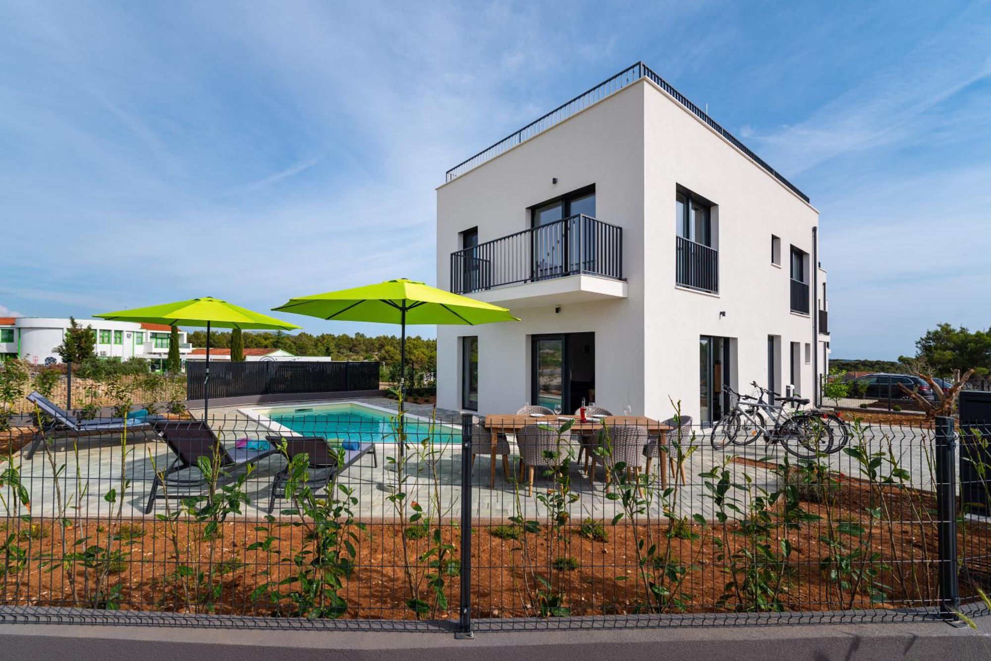 Villa Sundeck - Holiday Home Near Sibenik Brodarica  Exterior photo